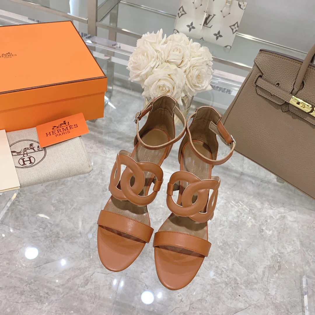 Новинка сезона весна/лето 2022 от Hermes - Сандалии на высоком каблуке - 1