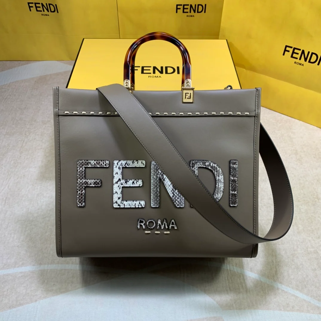 Сумка-тоут Fendi Sunshine Medium Grey с принтом под змеиную кожу