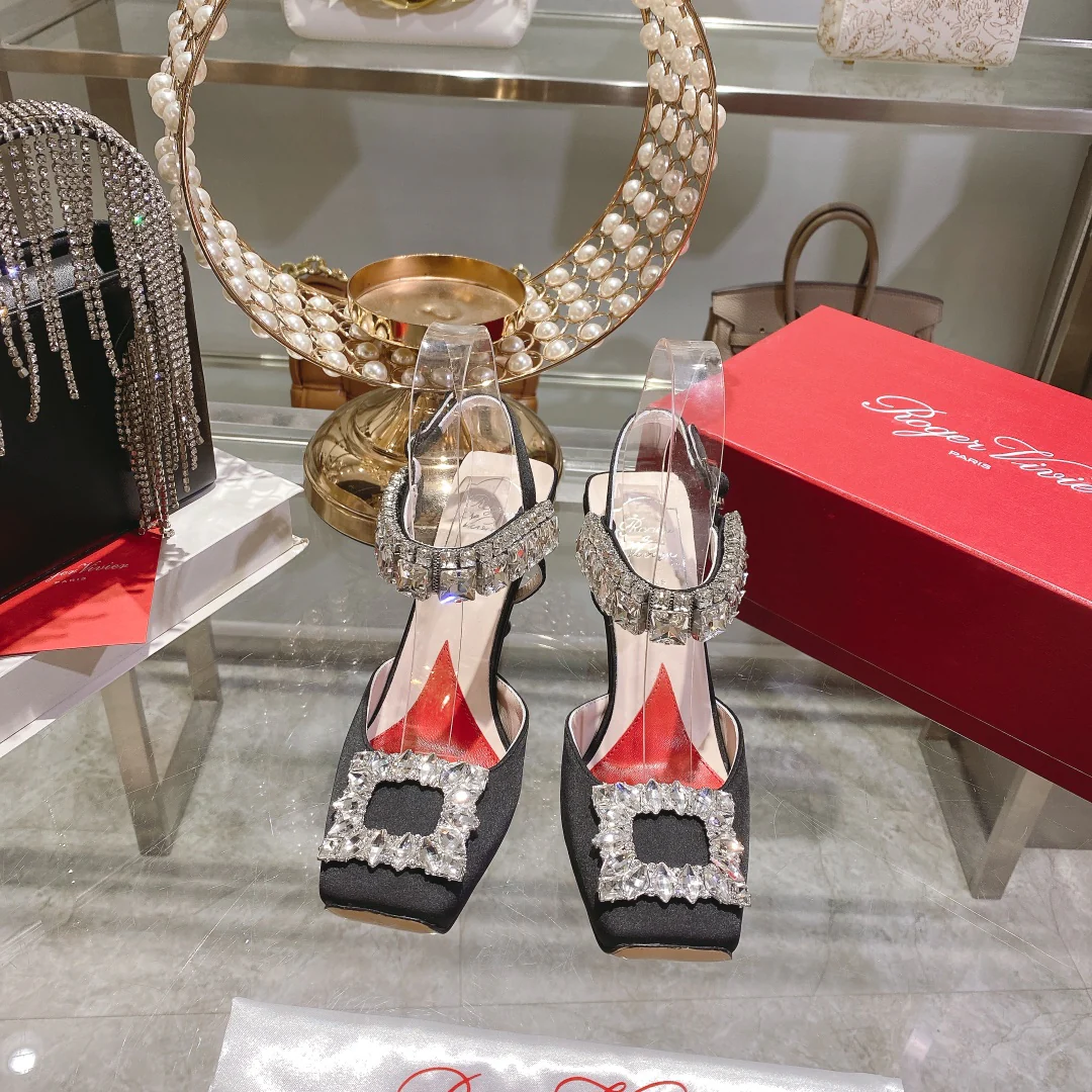 Обувь RV Shoes - Новинка ранней весны 2023 года - Туфли на каблуке с квадратным носком