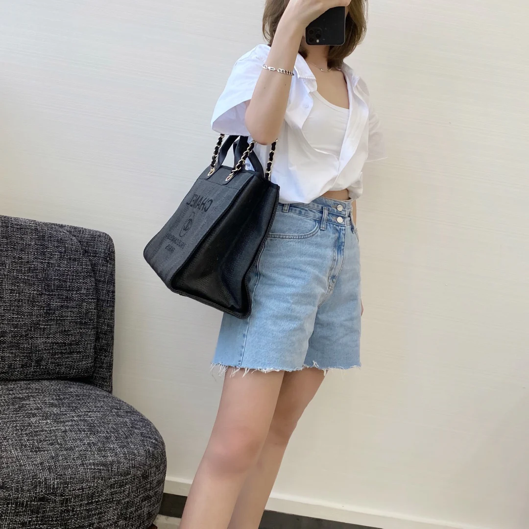 Большая черная пляжная сумка Chanel