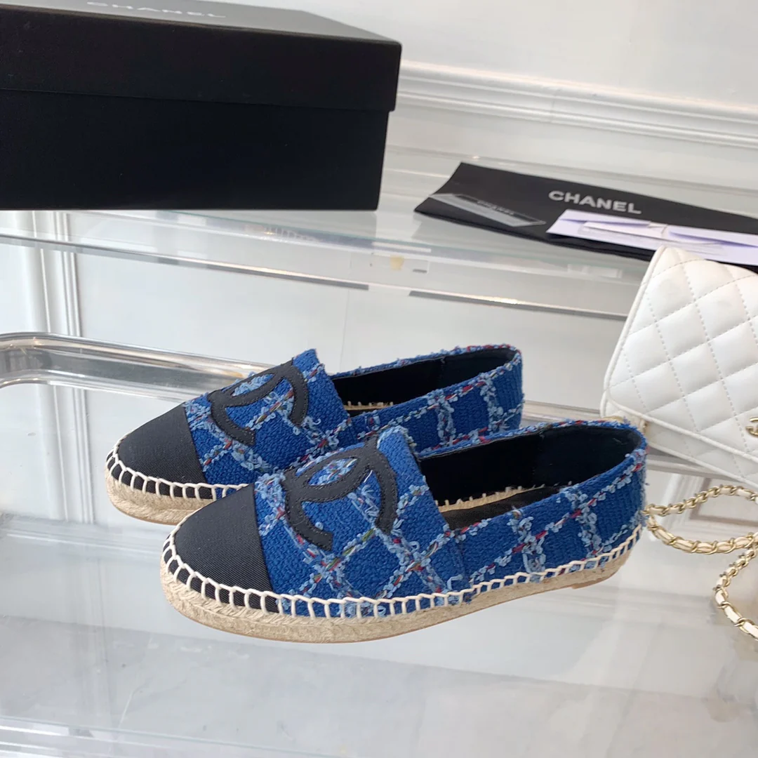 Новинка сезона весна/лето 2023 от Chanel - Шерстяные рыбацкие туфли