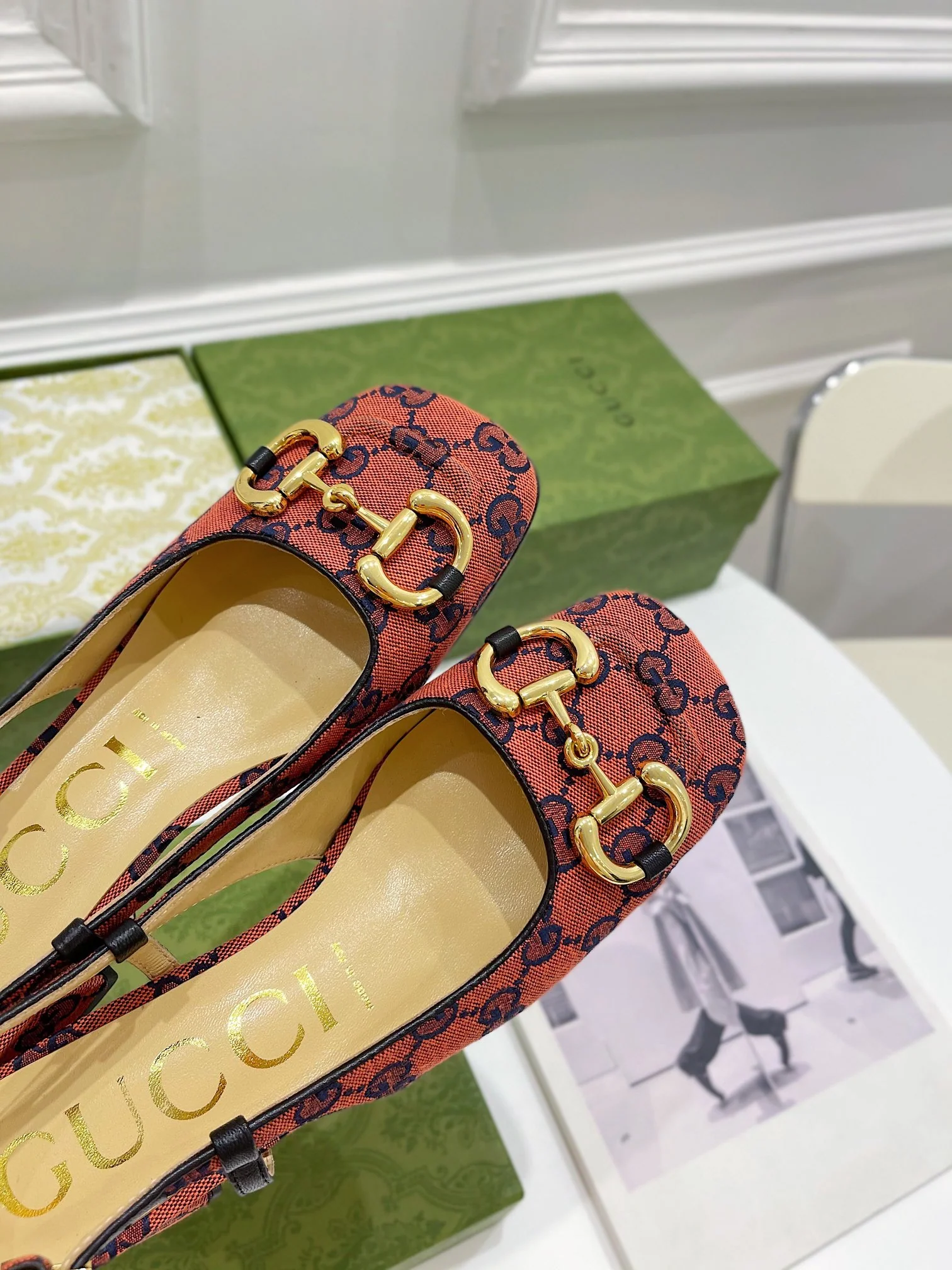 Gucci - Ретро с квадратным носком - Массивный каблук - Низкий каблук - Сандалии