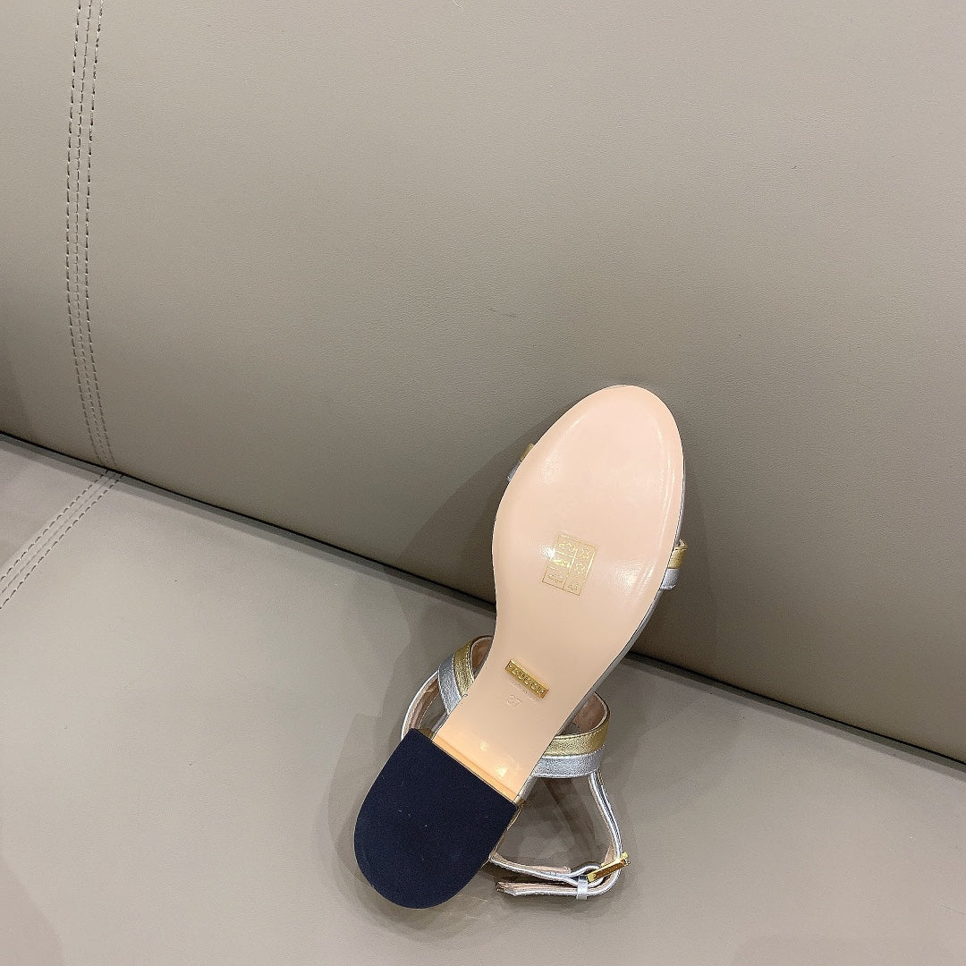 Gucci - Сандалии на низком каблуке