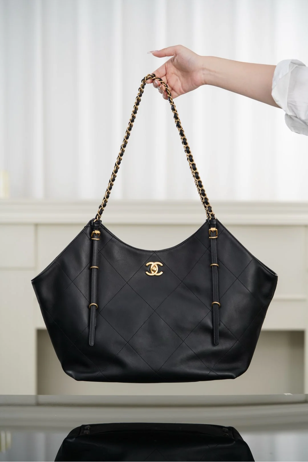 Маленькая сумка Chanel 25stote - черная