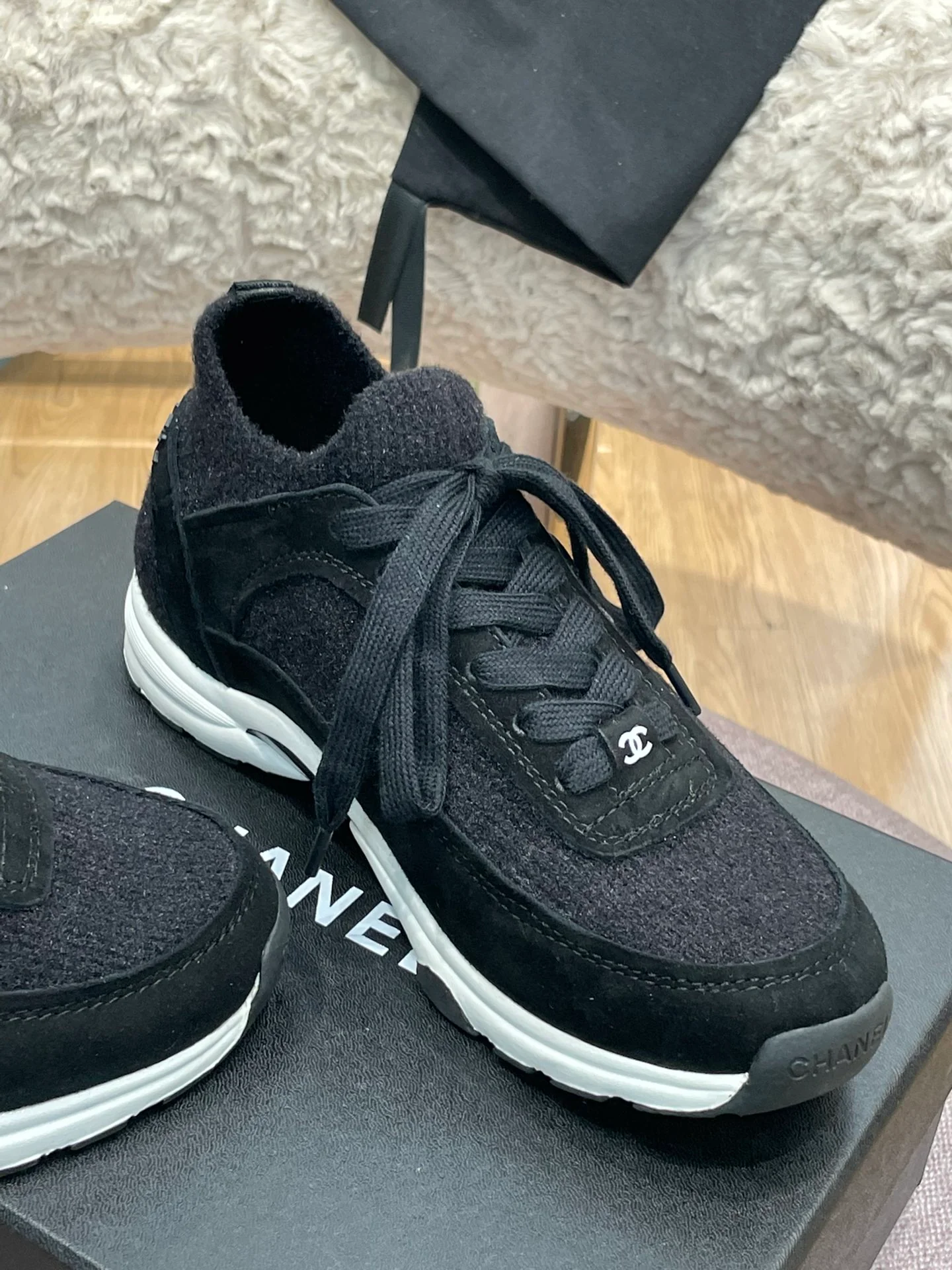 Chanel - Кроссовки - Повседневная обувь - 19