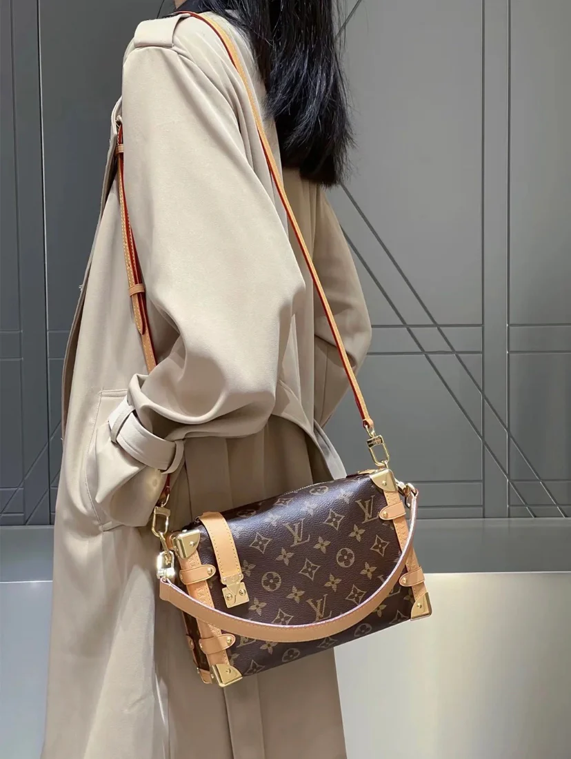 m46358-LV-side-trunk-mm-handbag/crossbody bag