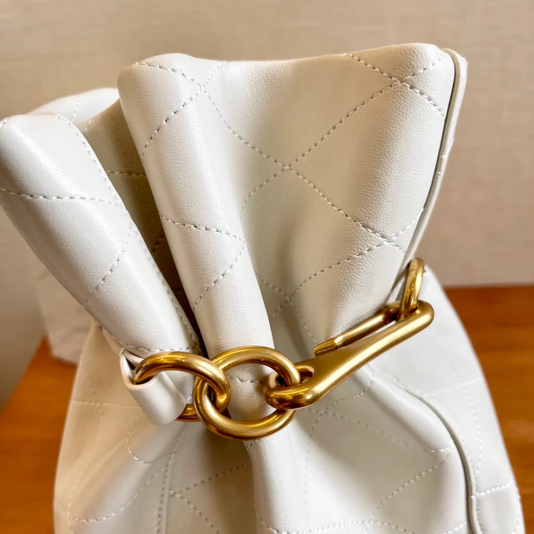 Сумка-ведро YSL с крючком - белая