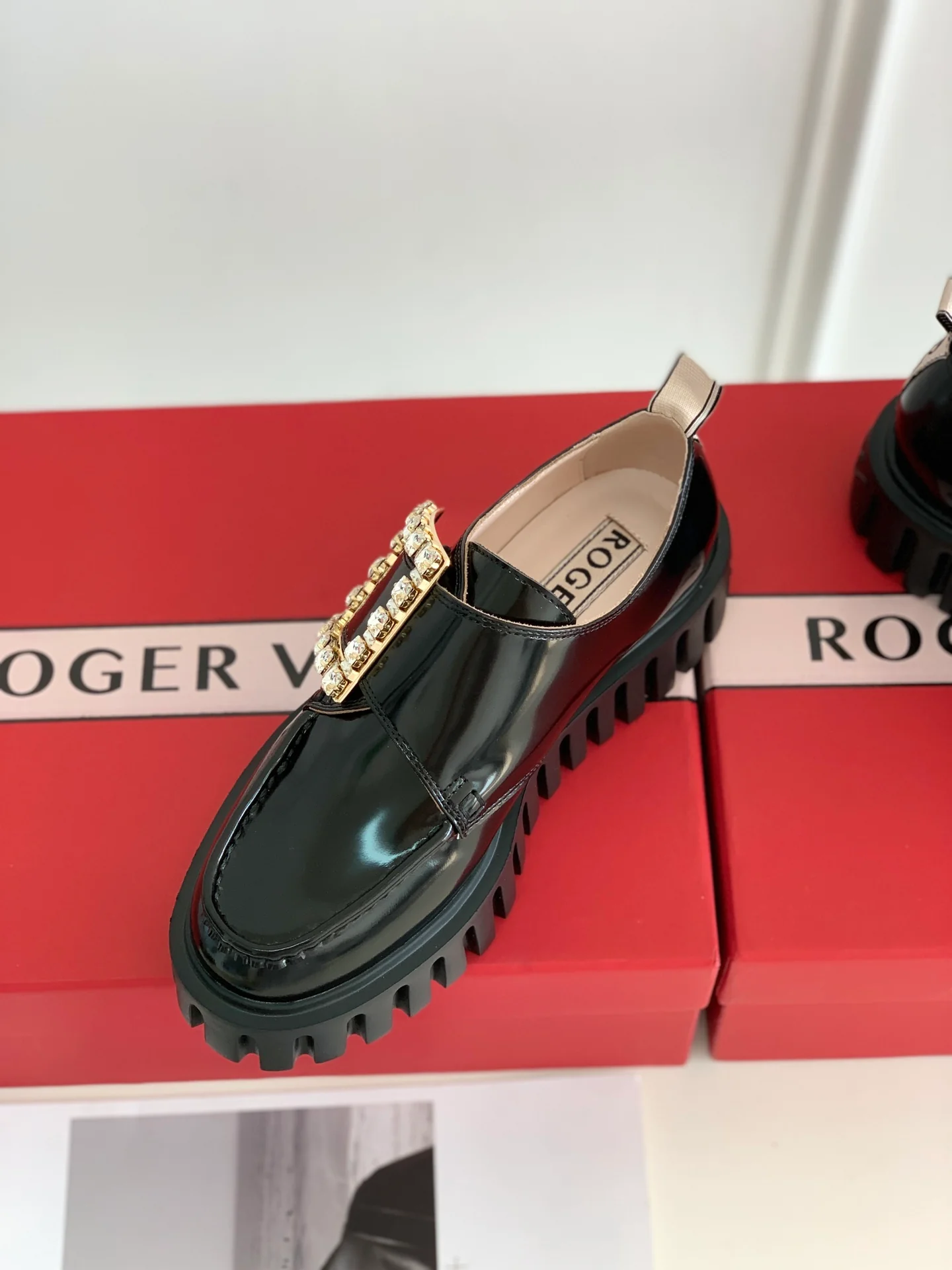 Официальный сайт RV21S, осенне-зимняя коллекция, лоферы-1