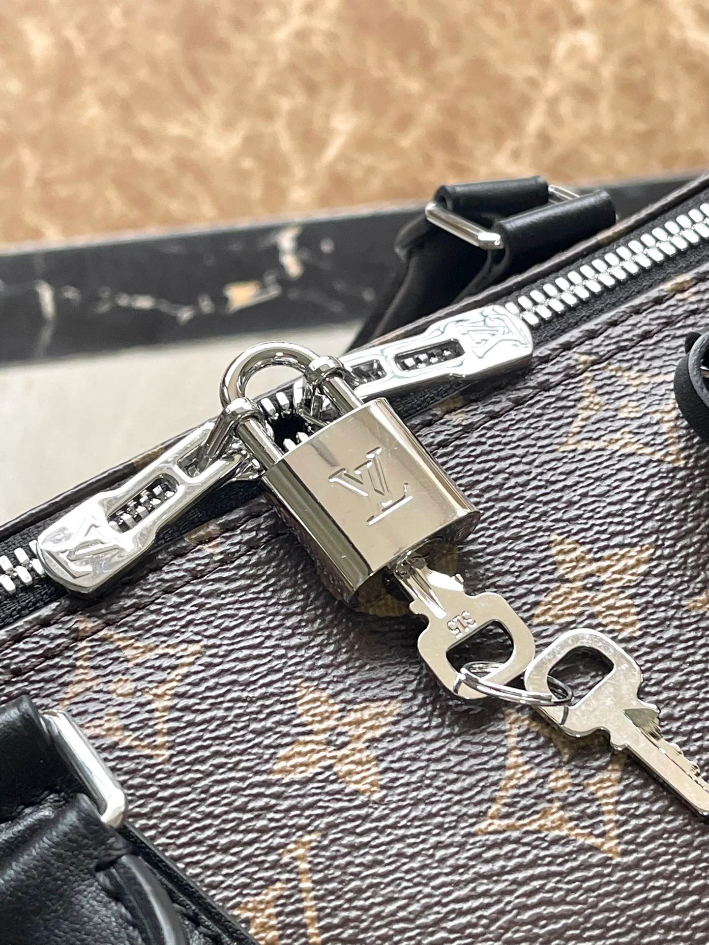 Сумка LV-m12243-speedy-soft-30-dark