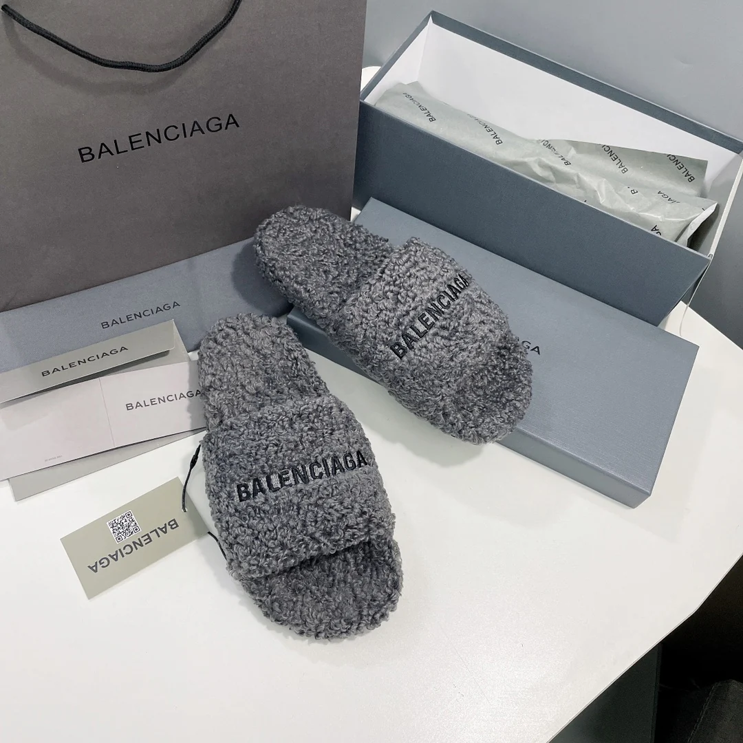 Шлёпанцы Balenciaga 21s Couple Curly - размеры 35-47