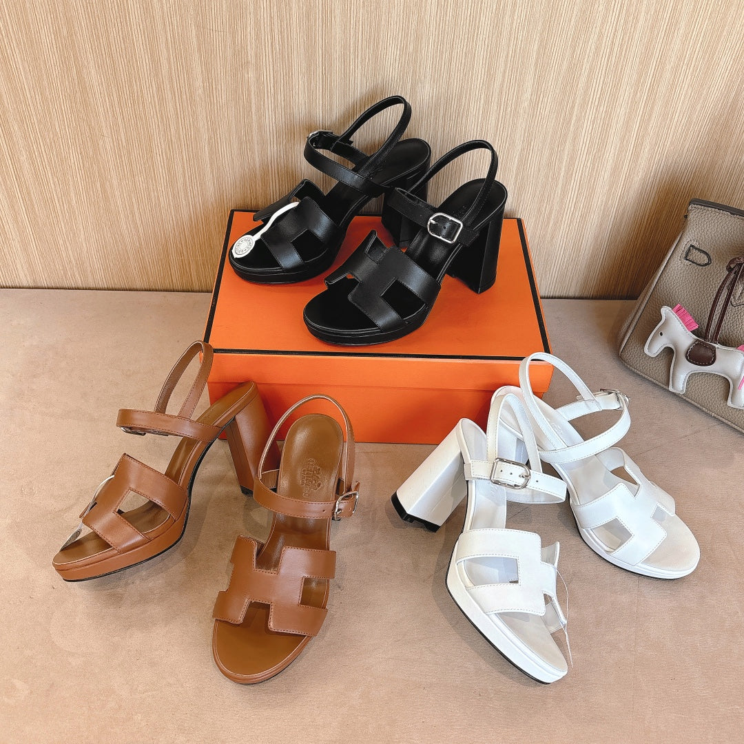 Модные сандалии Hermes 2024 из натуральной кожи - изображение из коллекции