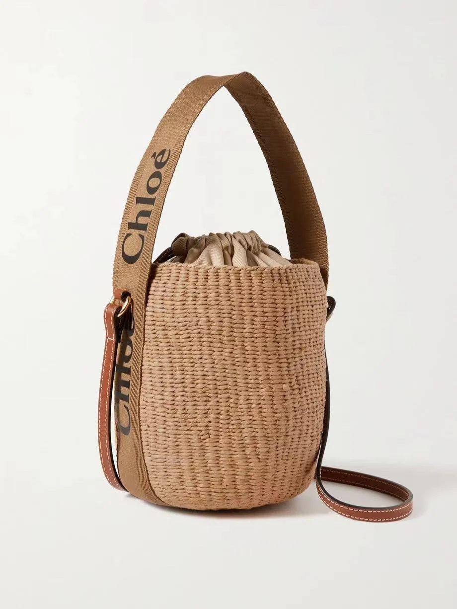 Маленькая деревянная корзинка Хлои (кофейного цвета)