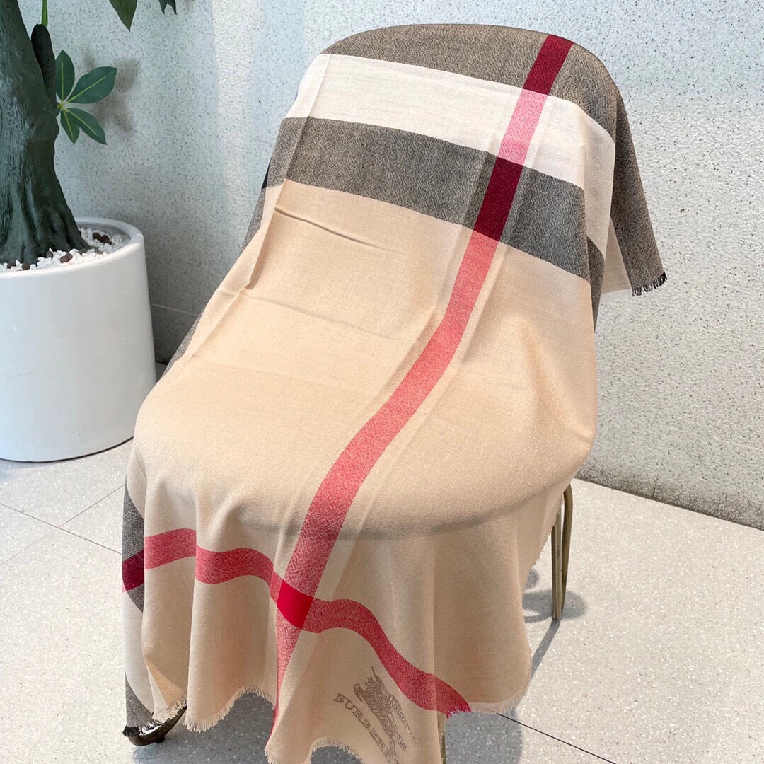 Ультратонкий кашемировый клетчатый шарф Burberry - 1 шт.