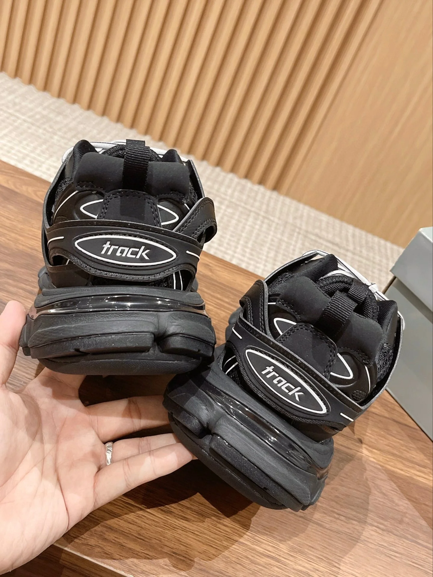 Кроссовки Balenciaga Track 3-0 (3-го поколения) Chunk - унисекс - черные