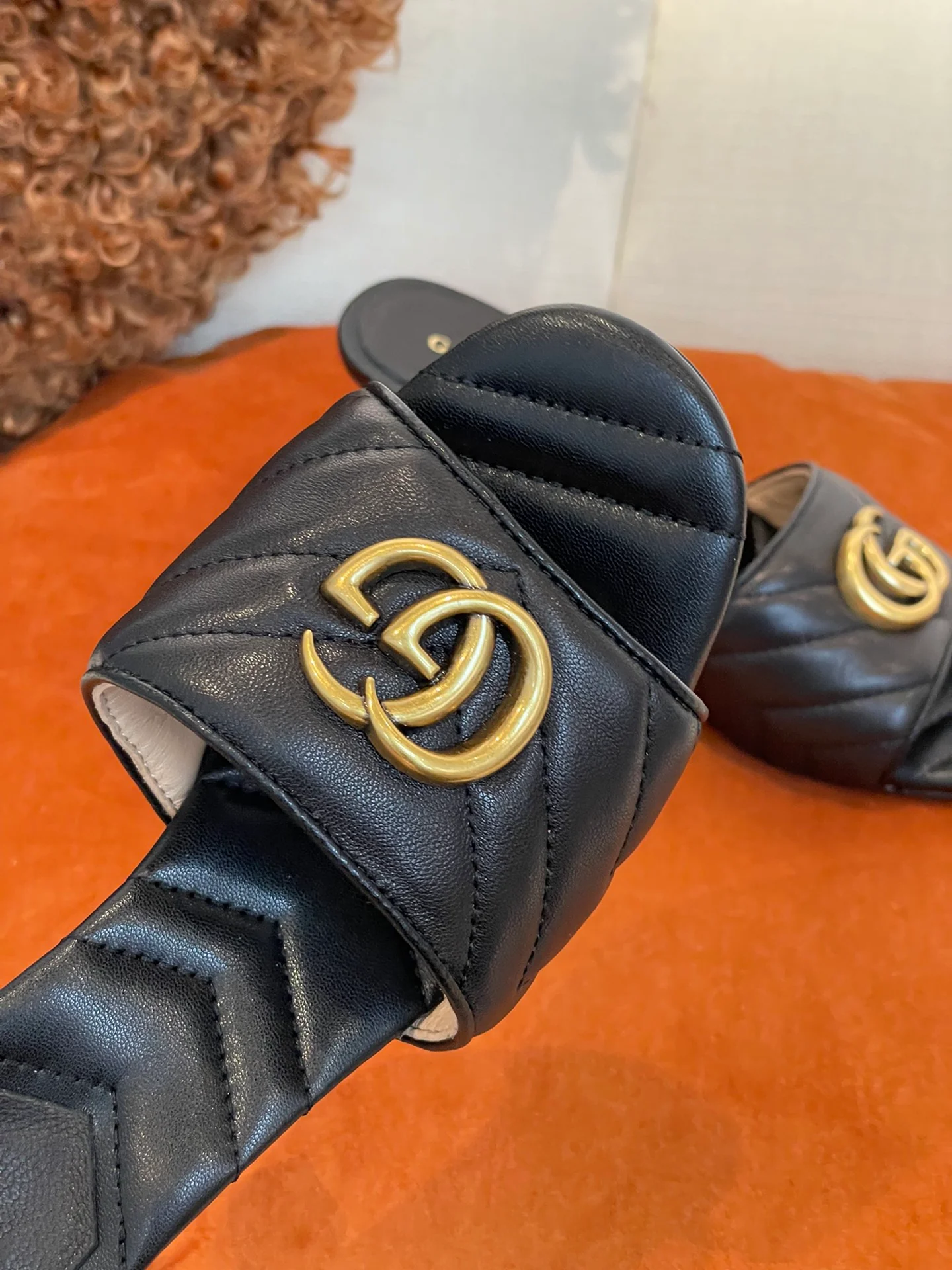 Gucci - Черные туфли на высоком каблуке