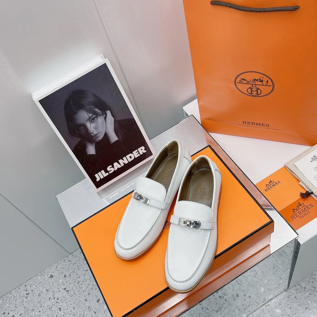 Туфли Hermes с пряжкой из нержавеющей стали (одна пара) - 1