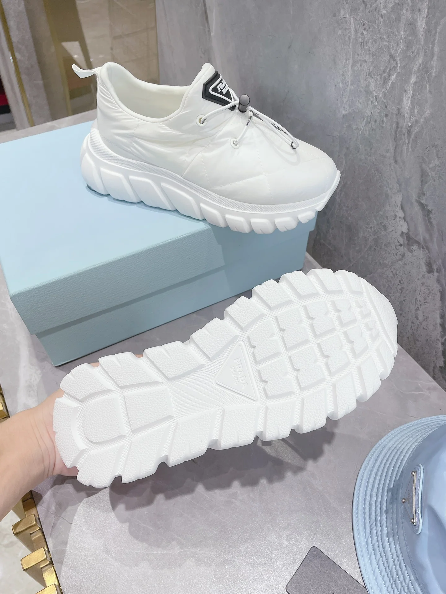 Обувь Prada - Prada - ультралегкая - кроссовки для бега - повседневная обувь - белая