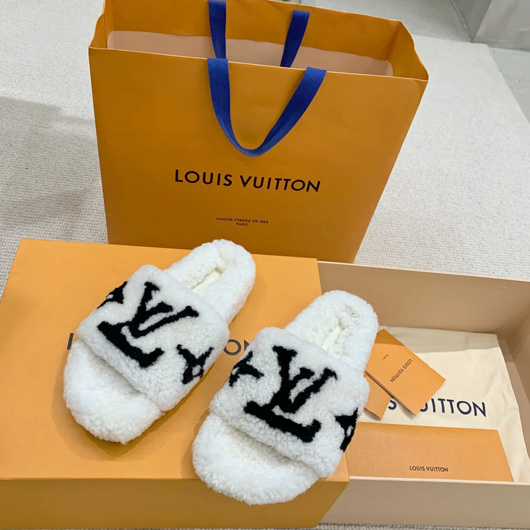 LV-paseo-comfort-series-Teddy Fur Slippers-White-1