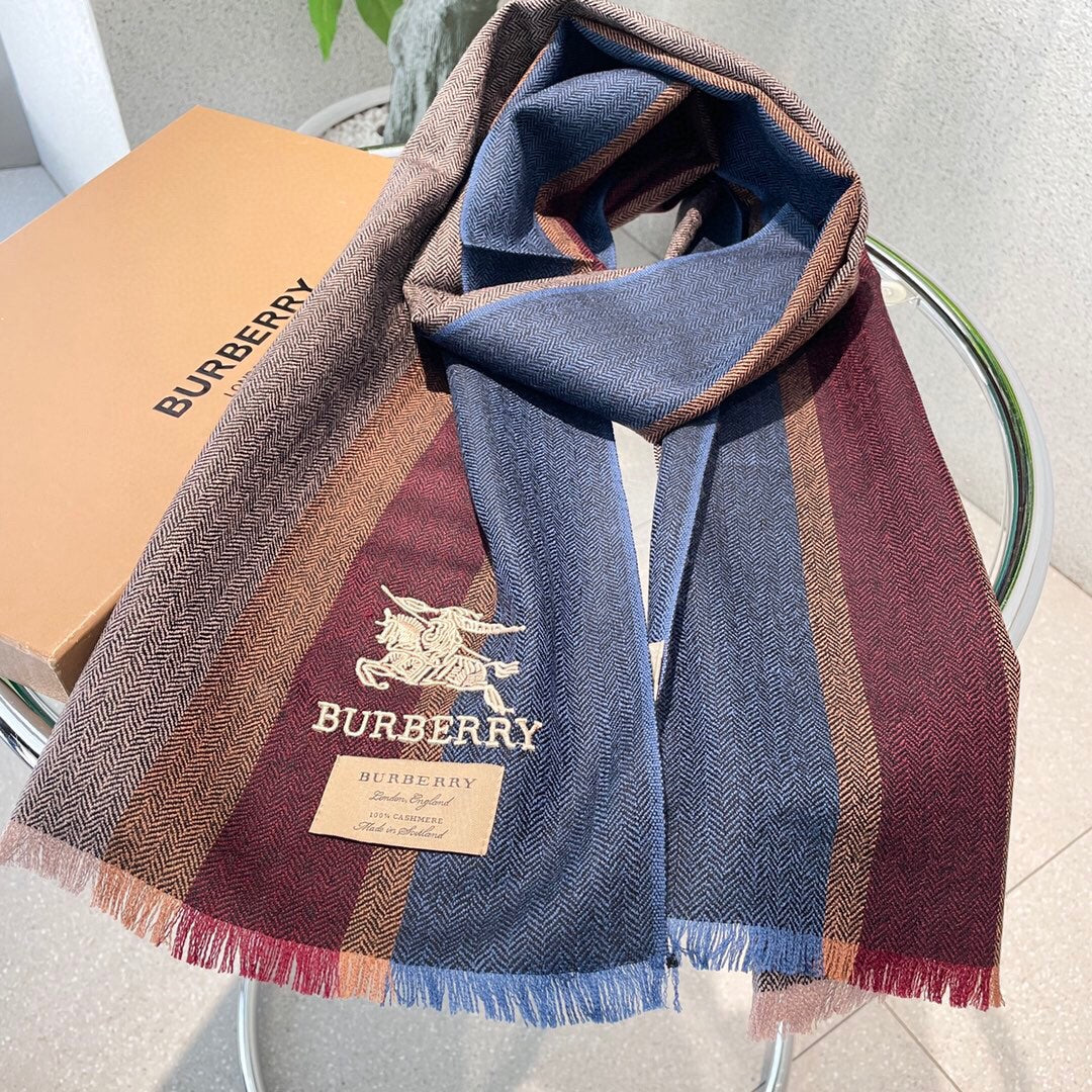 Кашемировый шарф Burberry - 180 см - 32 см