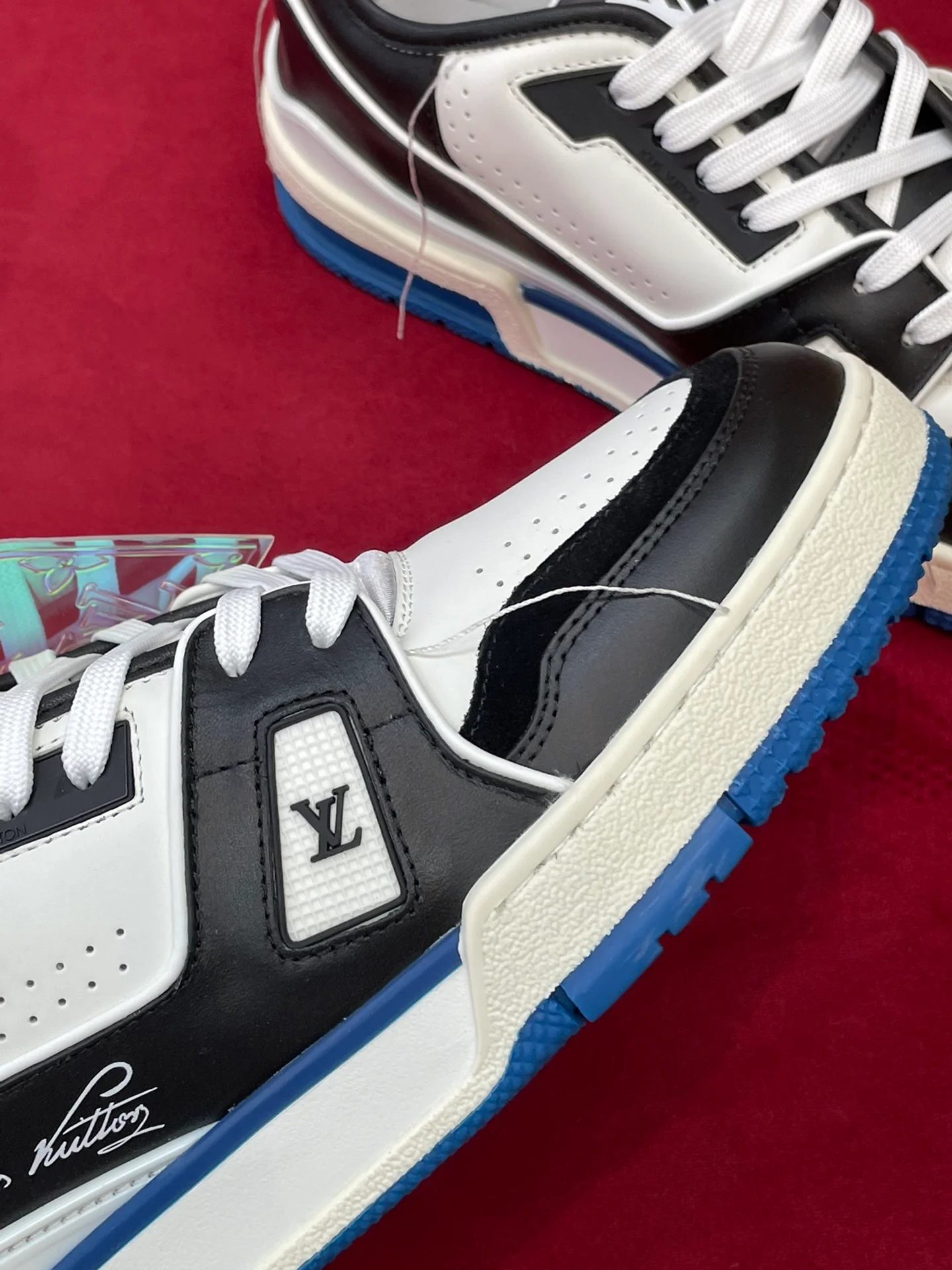 Кроссовки LV Trainer Series - Спортивная обувь - Унисекс - Белый/Черный - 1