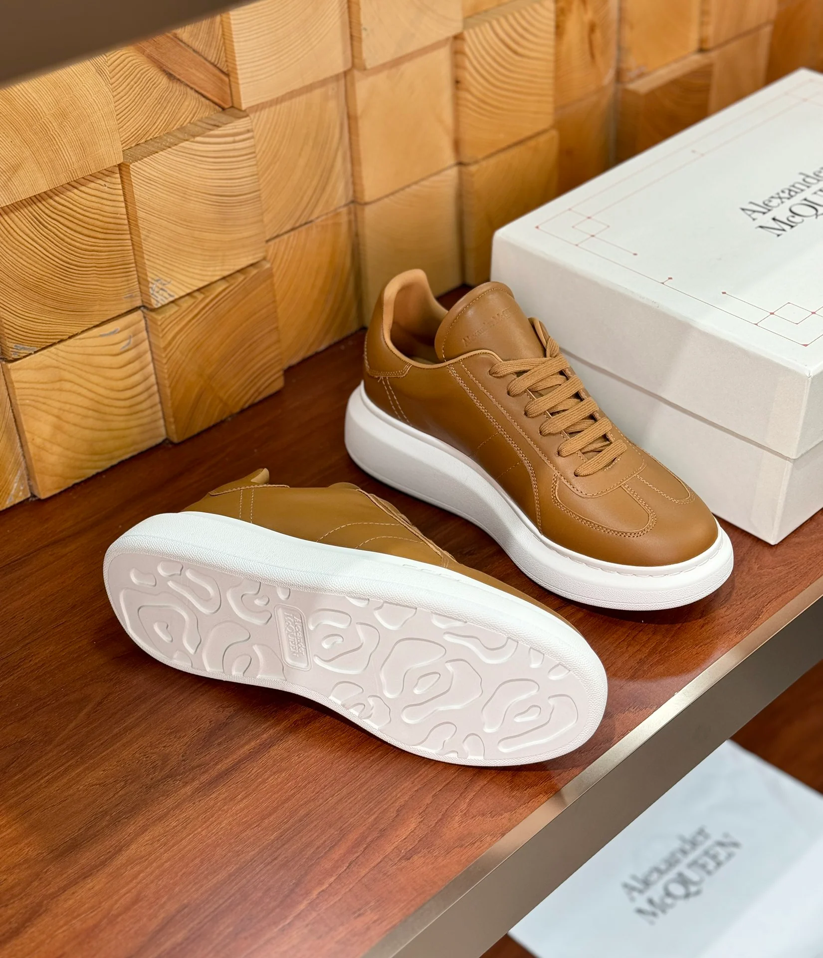 Повседневные туфли McQueen 2024 - Кофейно-коричневый