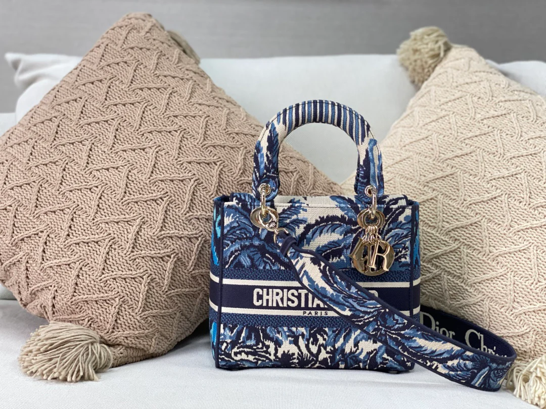 Сумка Dior Lady D Lite - вышивка на холсте - индиго-коричневый