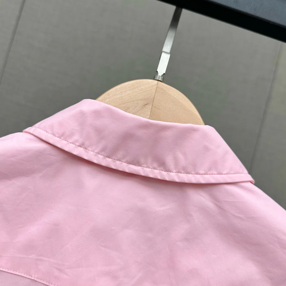 Miu Miu - 2404 - Хлопковая футболка с коротким рукавом и вышитыми буквами - Розовая