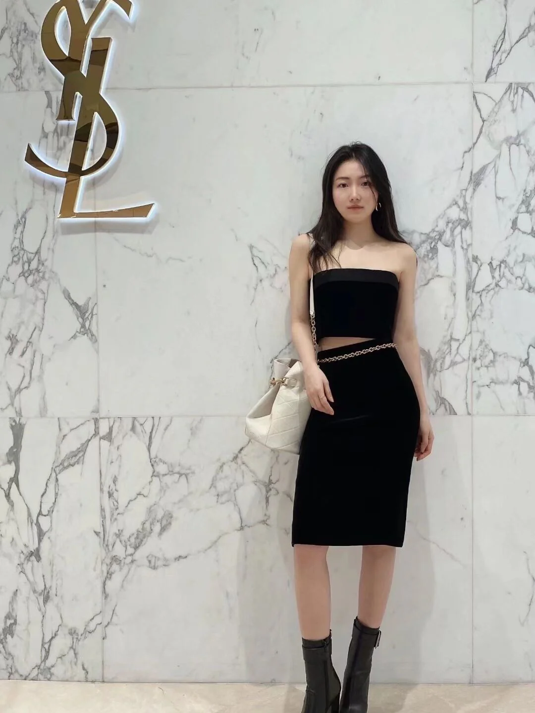 Сумка-ведро YSL с крючком - белая