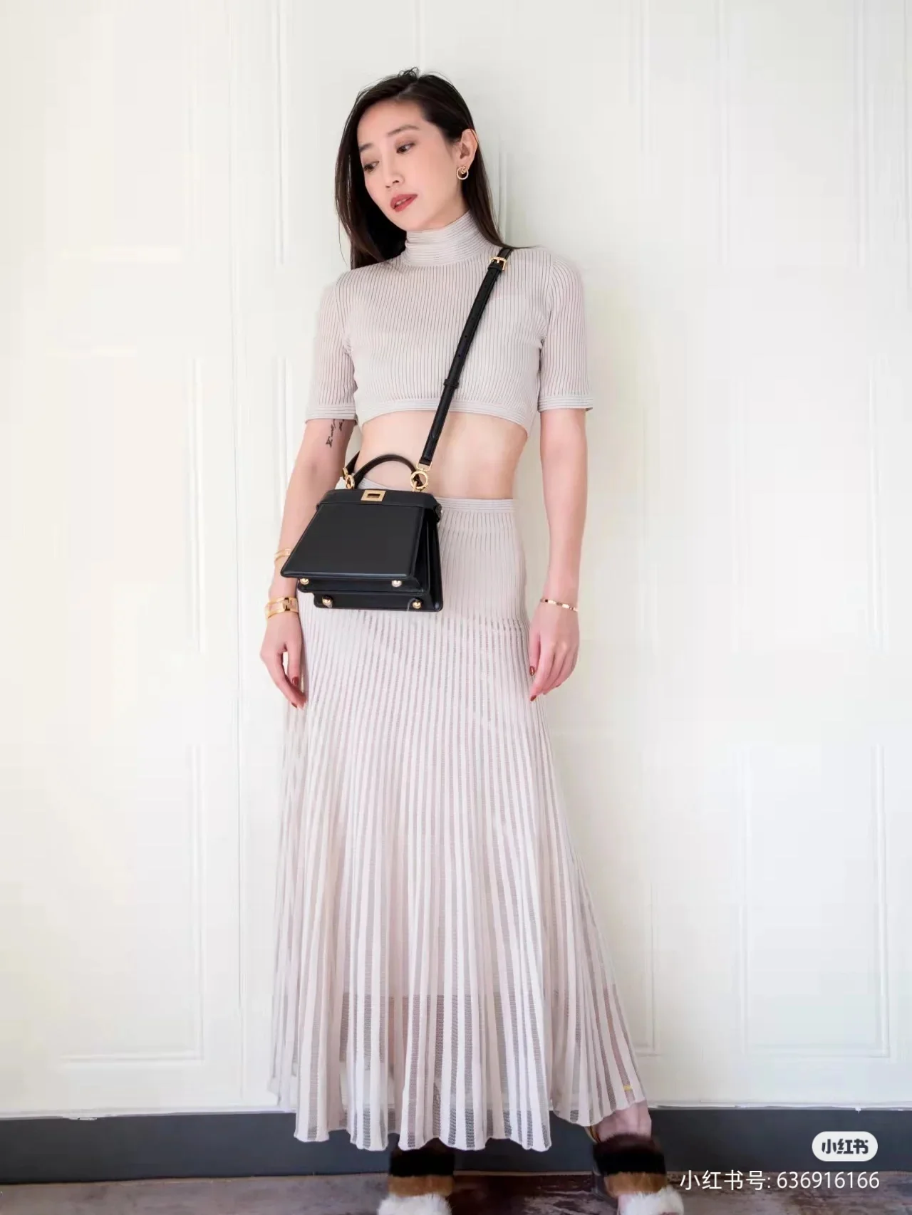 Fendi Peekaboo i See U Small Black Top Image