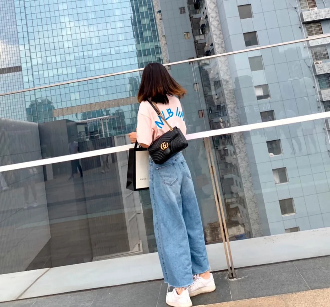 Gucci Marmont Black Medium 26cm - 26-7-5cm