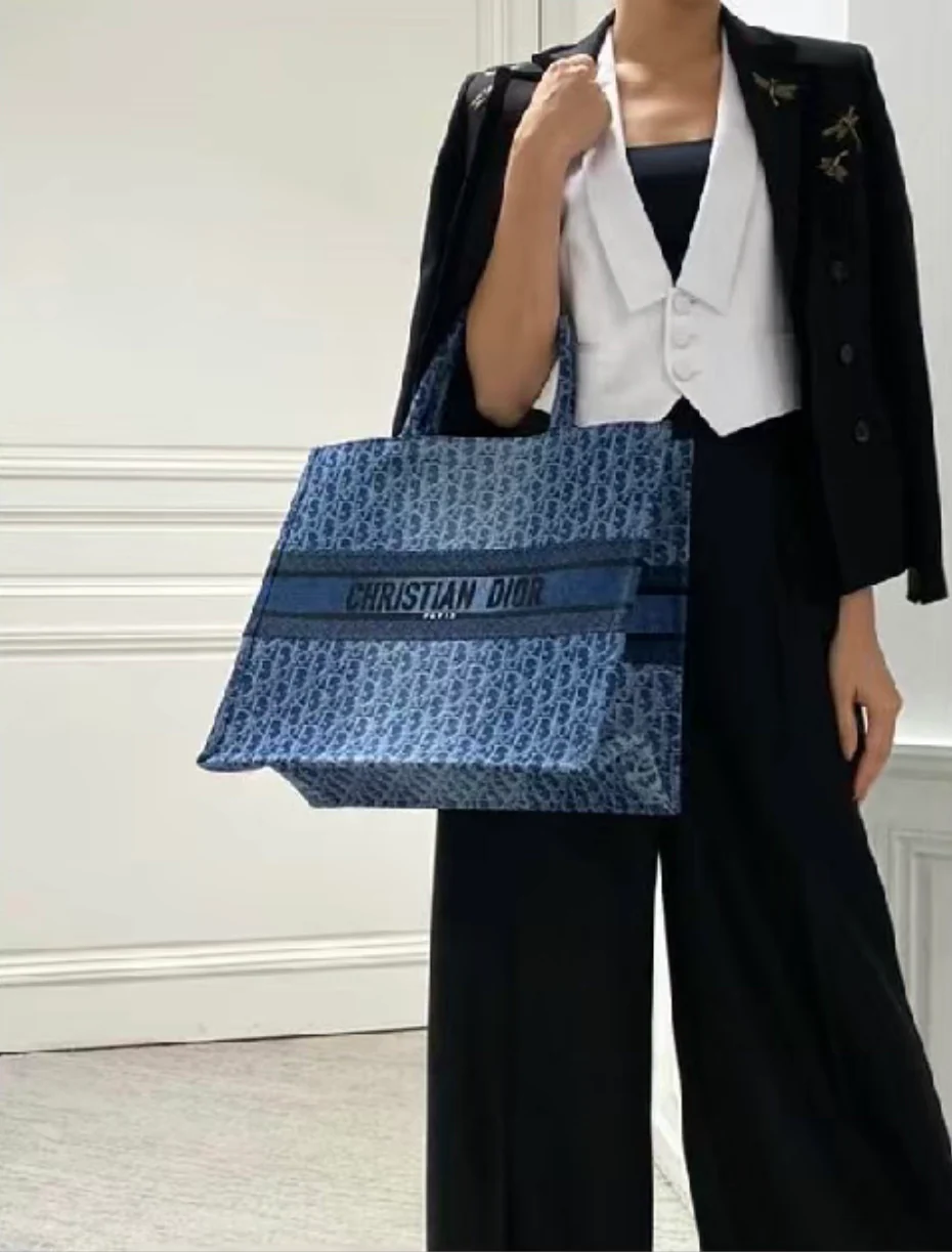 Большая джинсовая сумка Dior Booktote