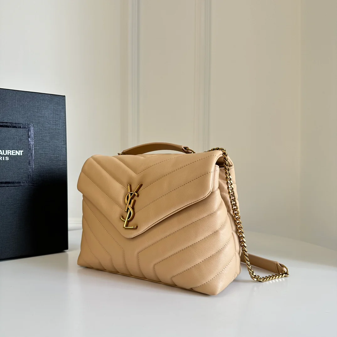 Сумка через плечо YSL Louou из стеганой телячьей кожи, 23 см, цвет абрикосовый.