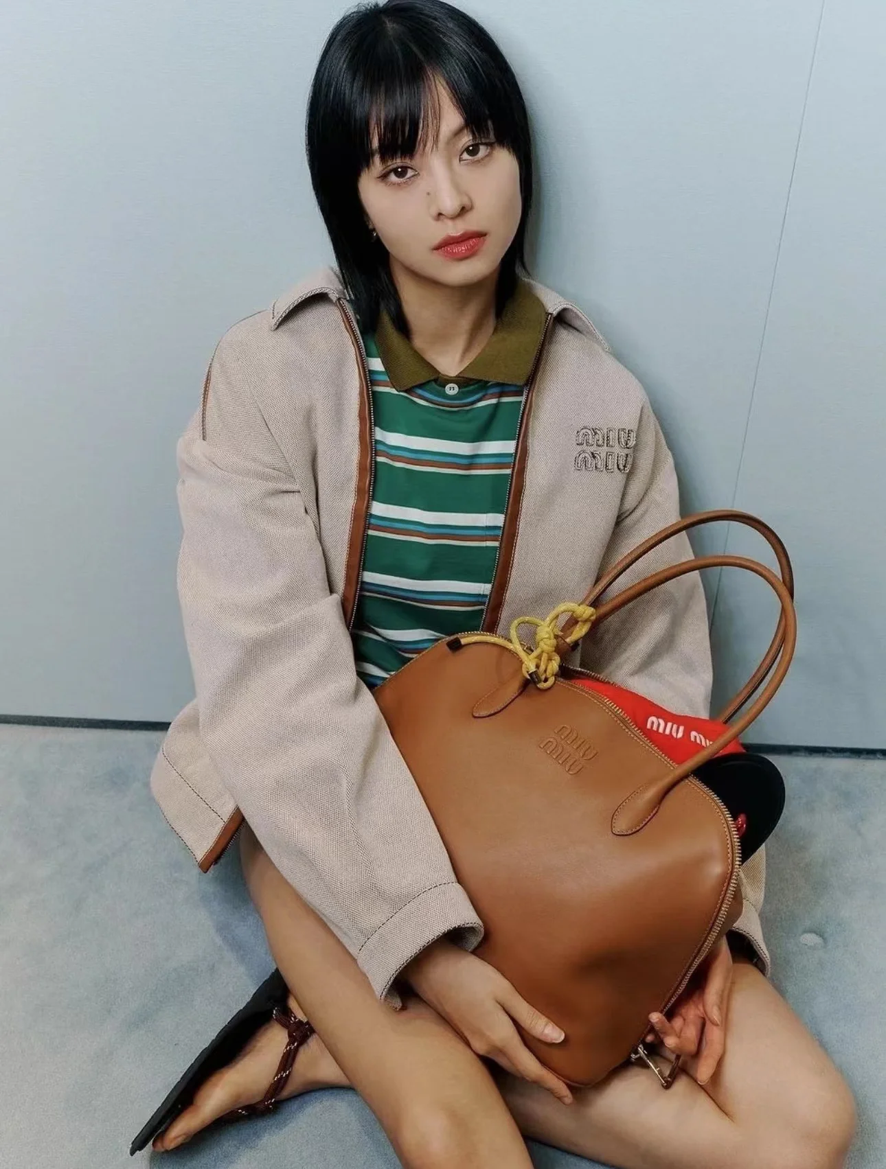 Miu Miu - Черная сумка-ракушка - Коричневая, большой размер