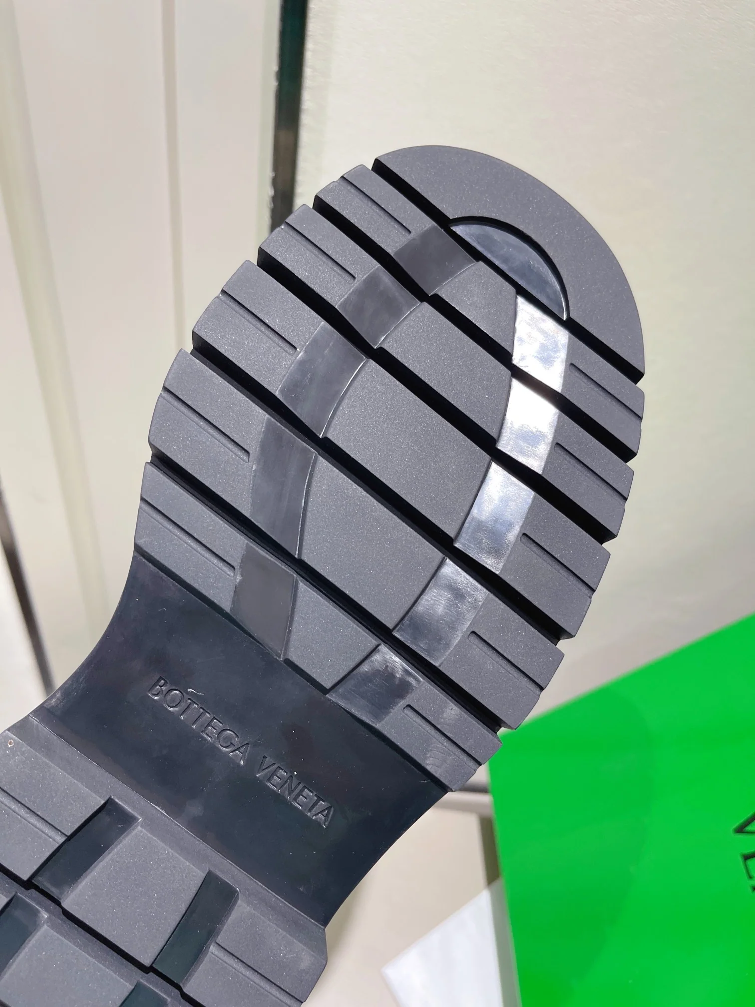 BV - Ботильоны на платформе - Белые