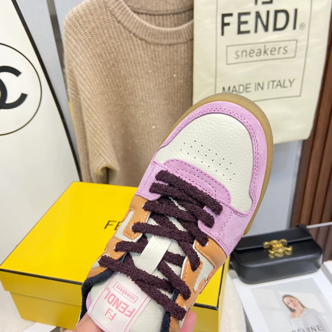 Обувь Fendi - парная обувь из серии Fendi Match - модель унисекс.