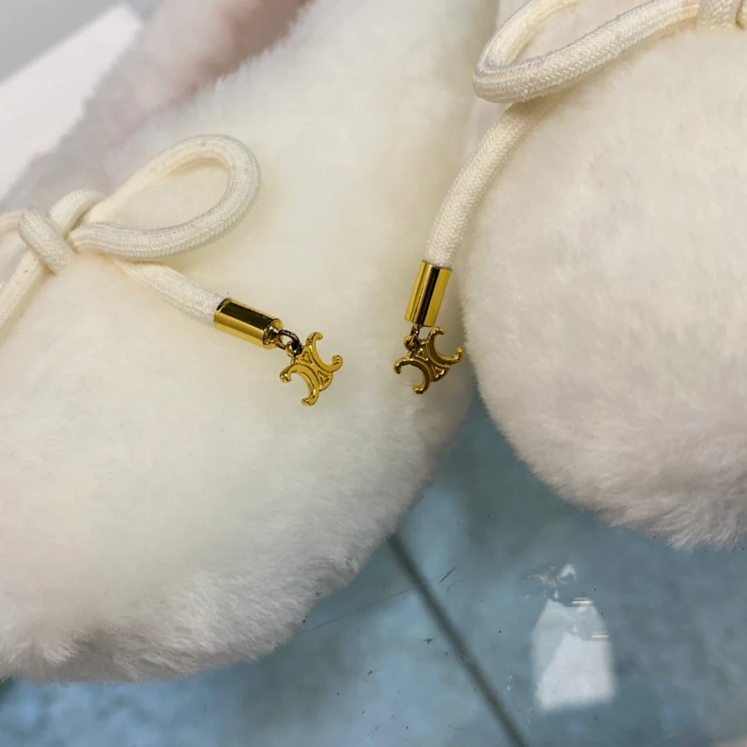 Новые шерстяные лоферы Celine 22fw осень/зима - кулон 