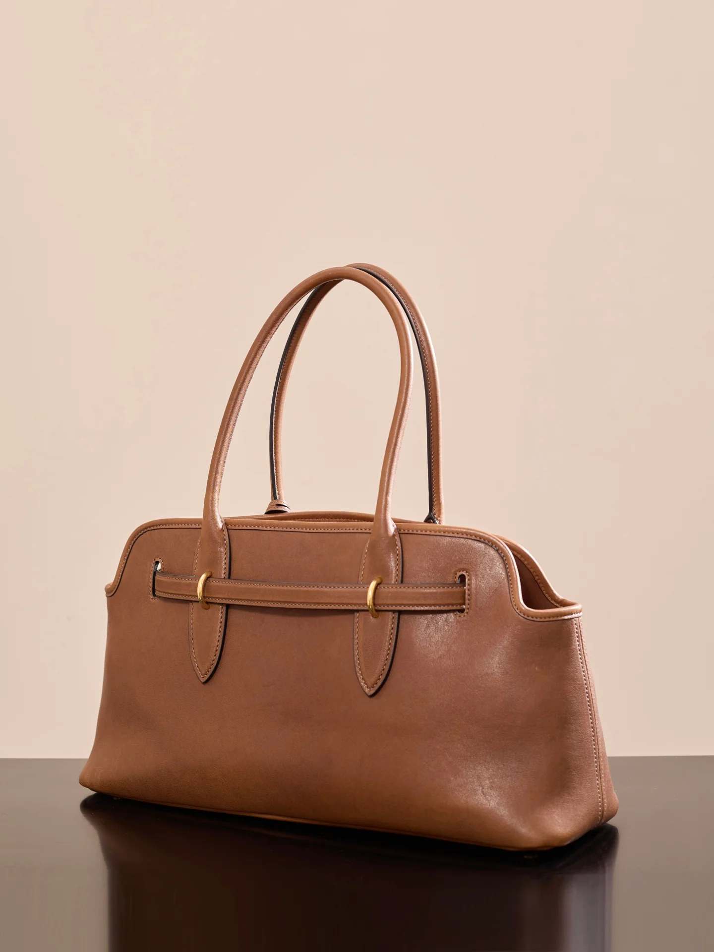 Сумка Miu Miu-5bg310m1680-????? из овечьей кожи, горизонтальная, коричневая.