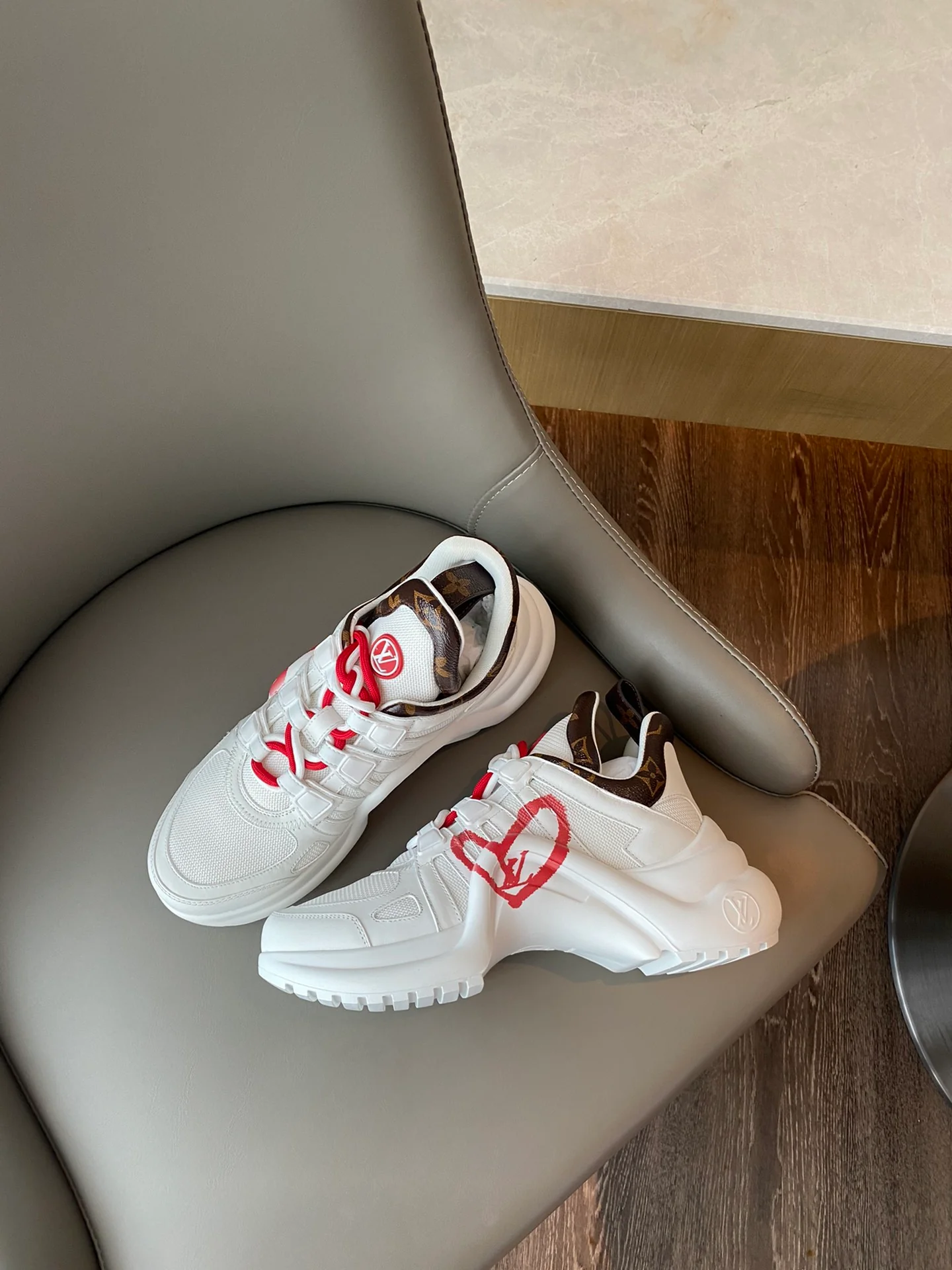 Обувь LV - кроссовки LV Trainer - 12