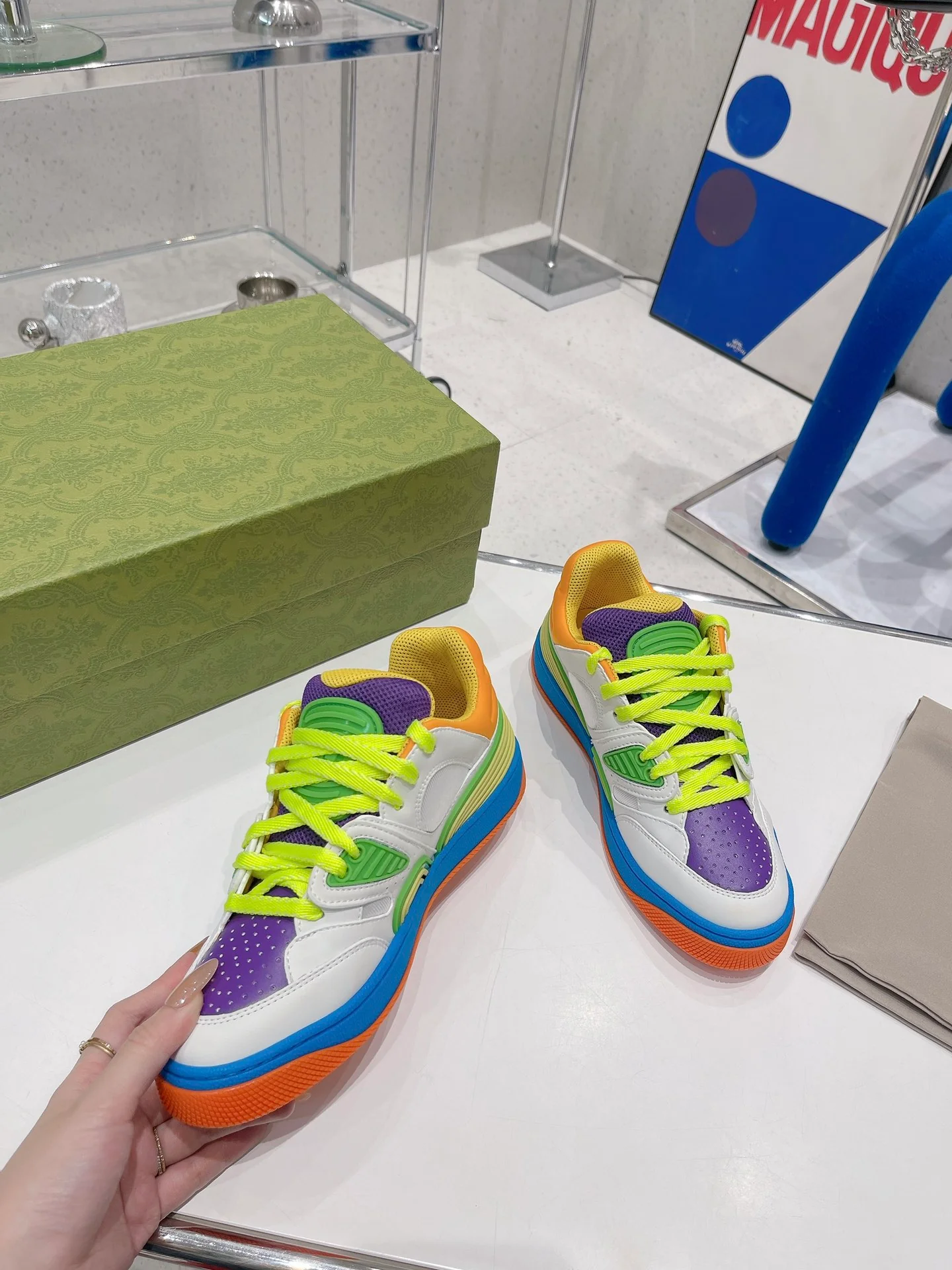 Gucci - Белые кроссовки - Кроссовки - Повседневная обувь - 18