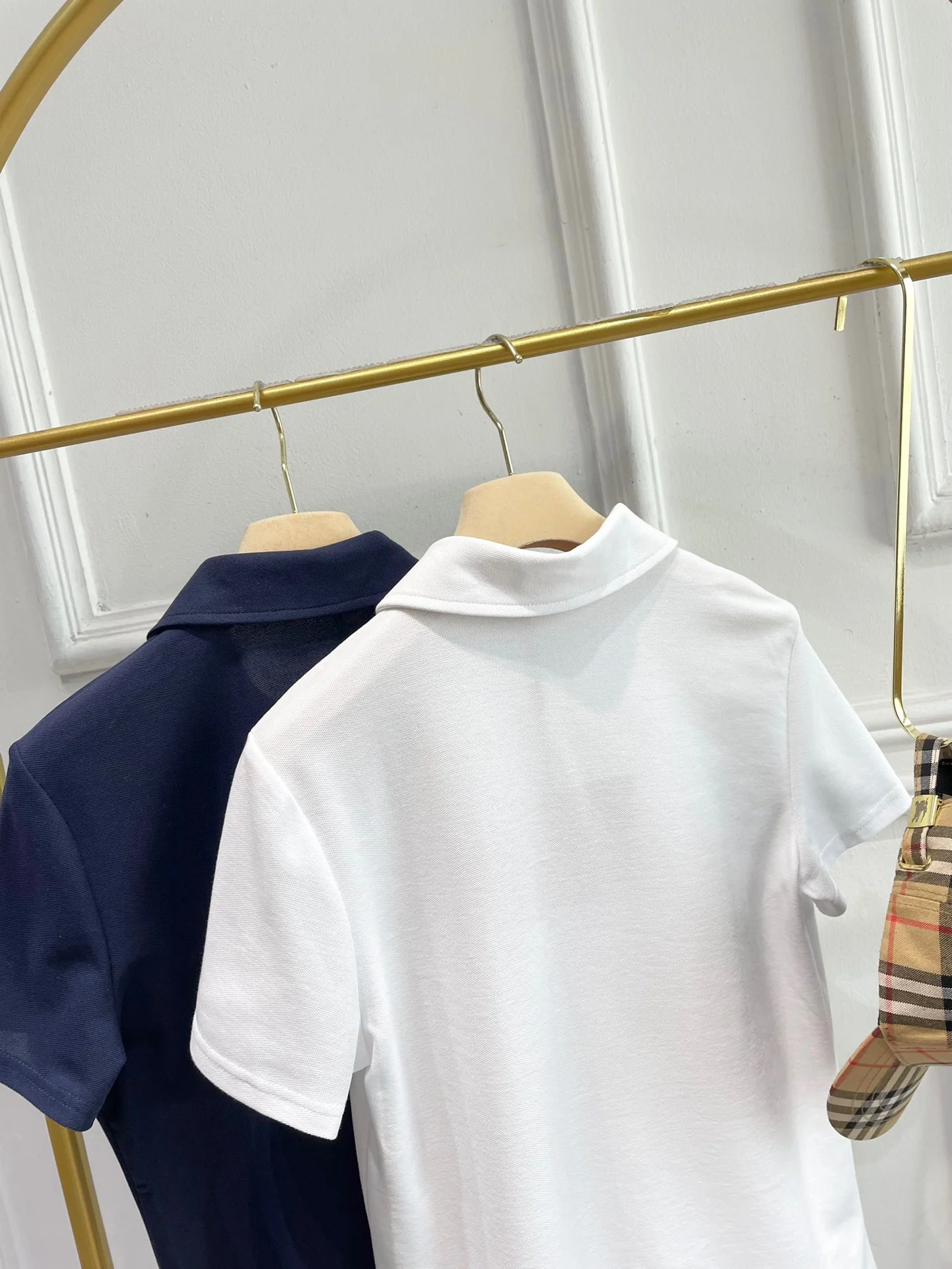 Miu Miu-2404-Футболка с коротким рукавом и воротником-поло