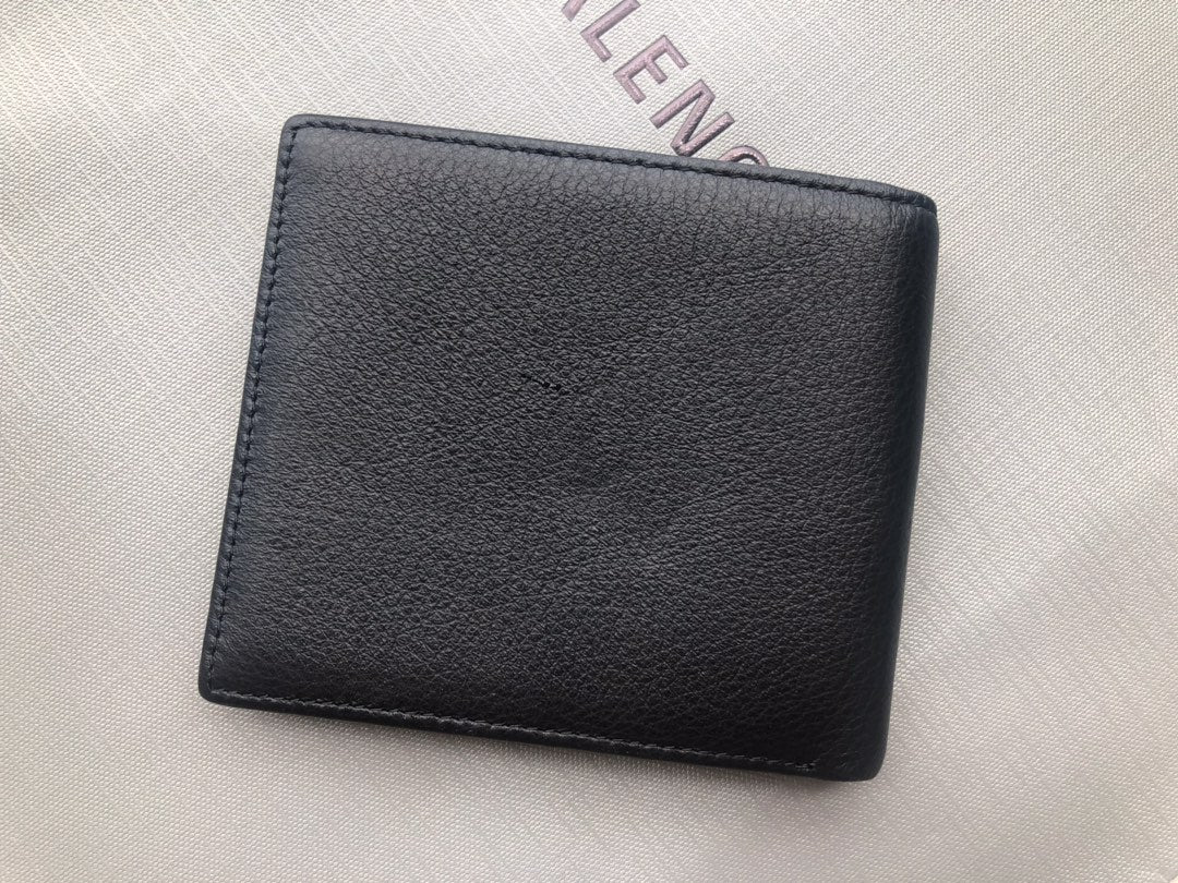 Balenciaga-牛皮两折短夹-可放照片