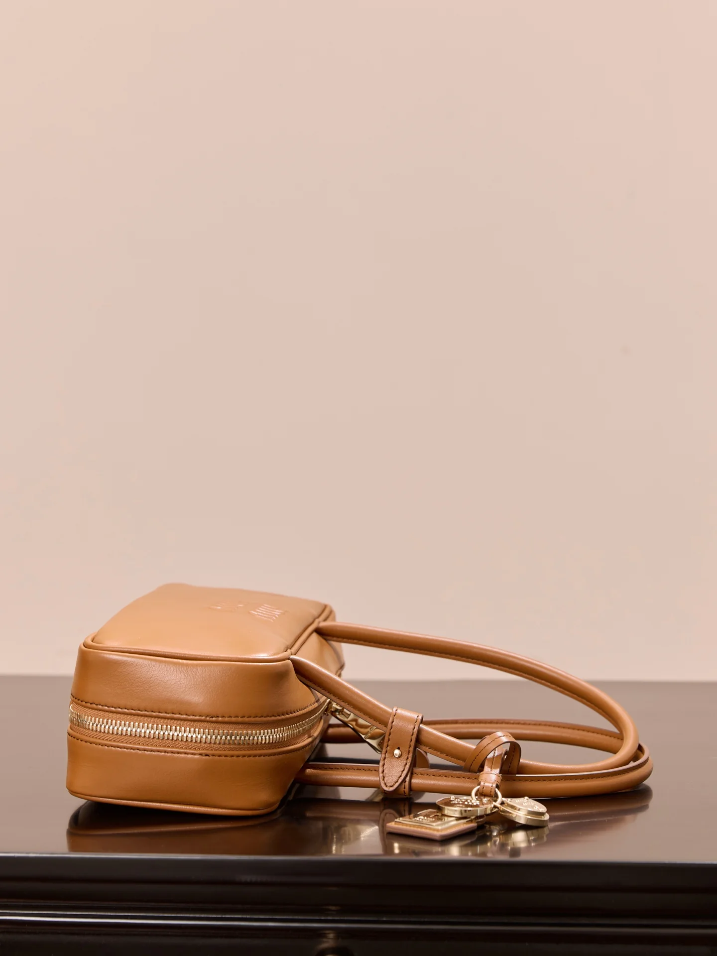 Miu Miu - Miu Miu - 5bb117m1300 - ???? - Сумочка - Маленькая - Коричневая