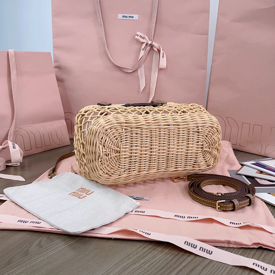 Miu Miu-5ba286 - Полая корзина для овощей - Регулируемый плечевой ремень