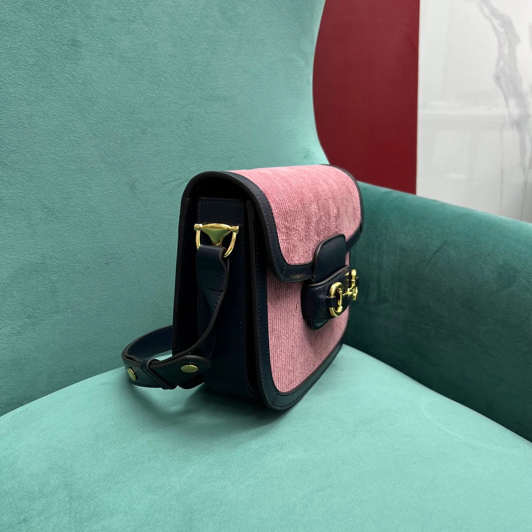 Сумка Gucci Housebit 1955 Saddle Bag - полосатый бархат.