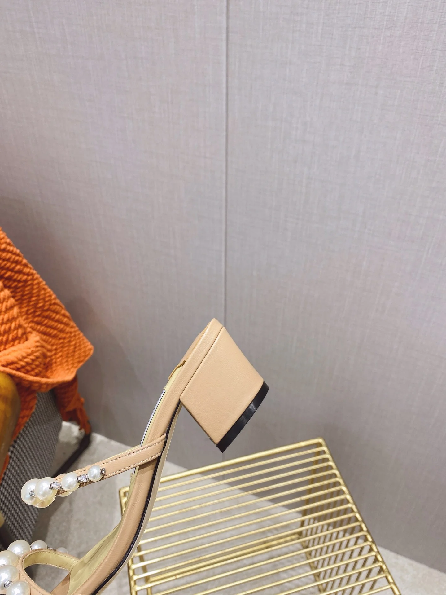 Сандалии-тапочки Jimmy Pearl - 1