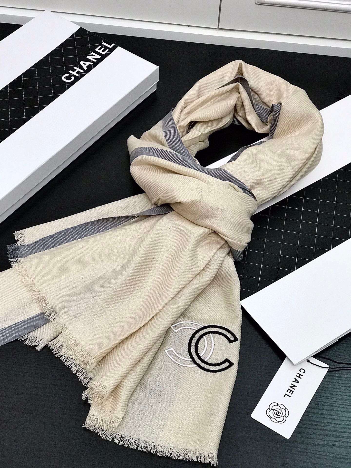 Шерстяной шарф Chanel из модала - 70-200 см