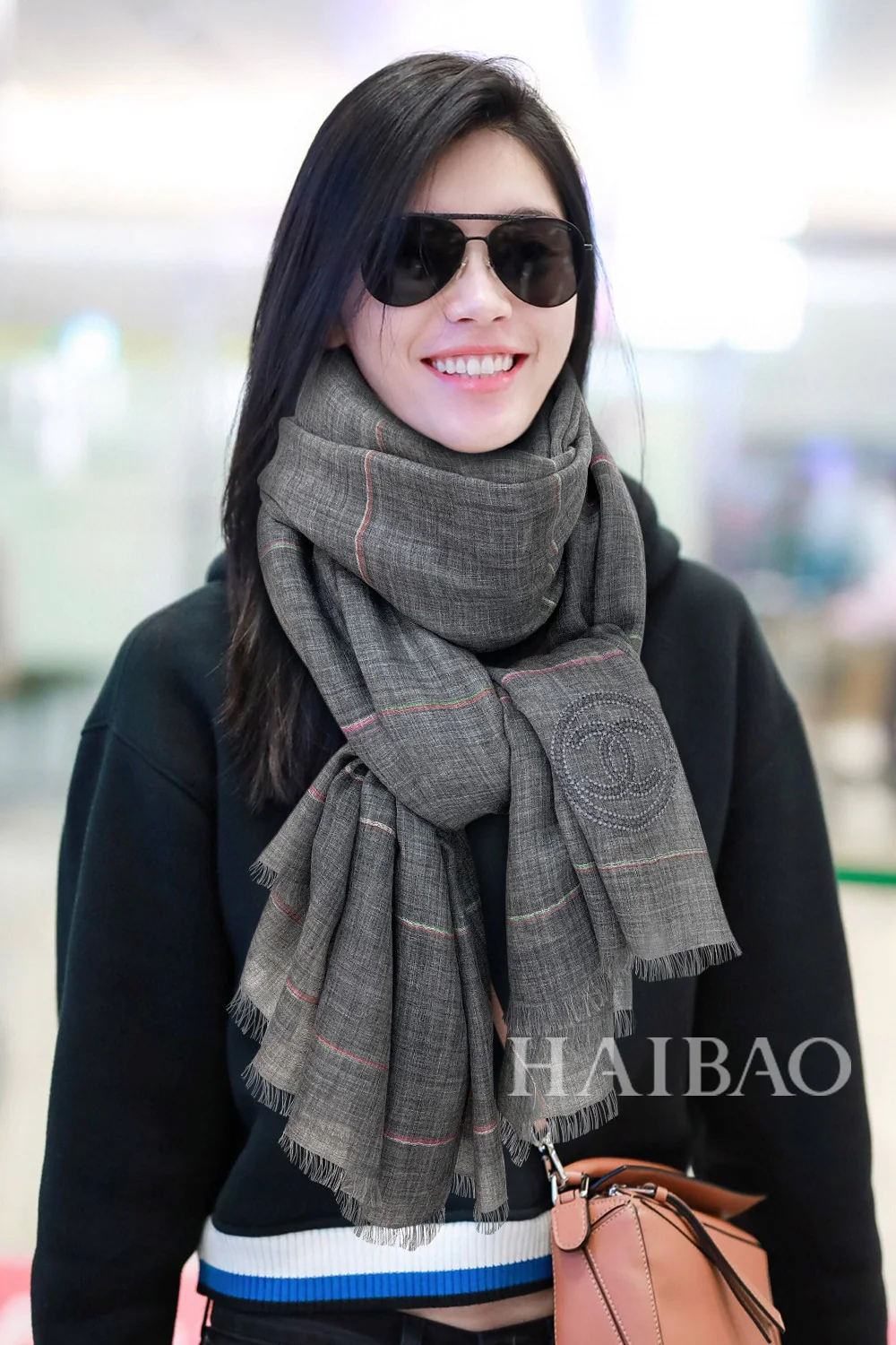 Длинный шарф Chanel с круглым логотипом и двойной полосой в виде буквы С - 138-208 см - Высококачественный австралийский импортный чистый кашемир, плотный - Серый