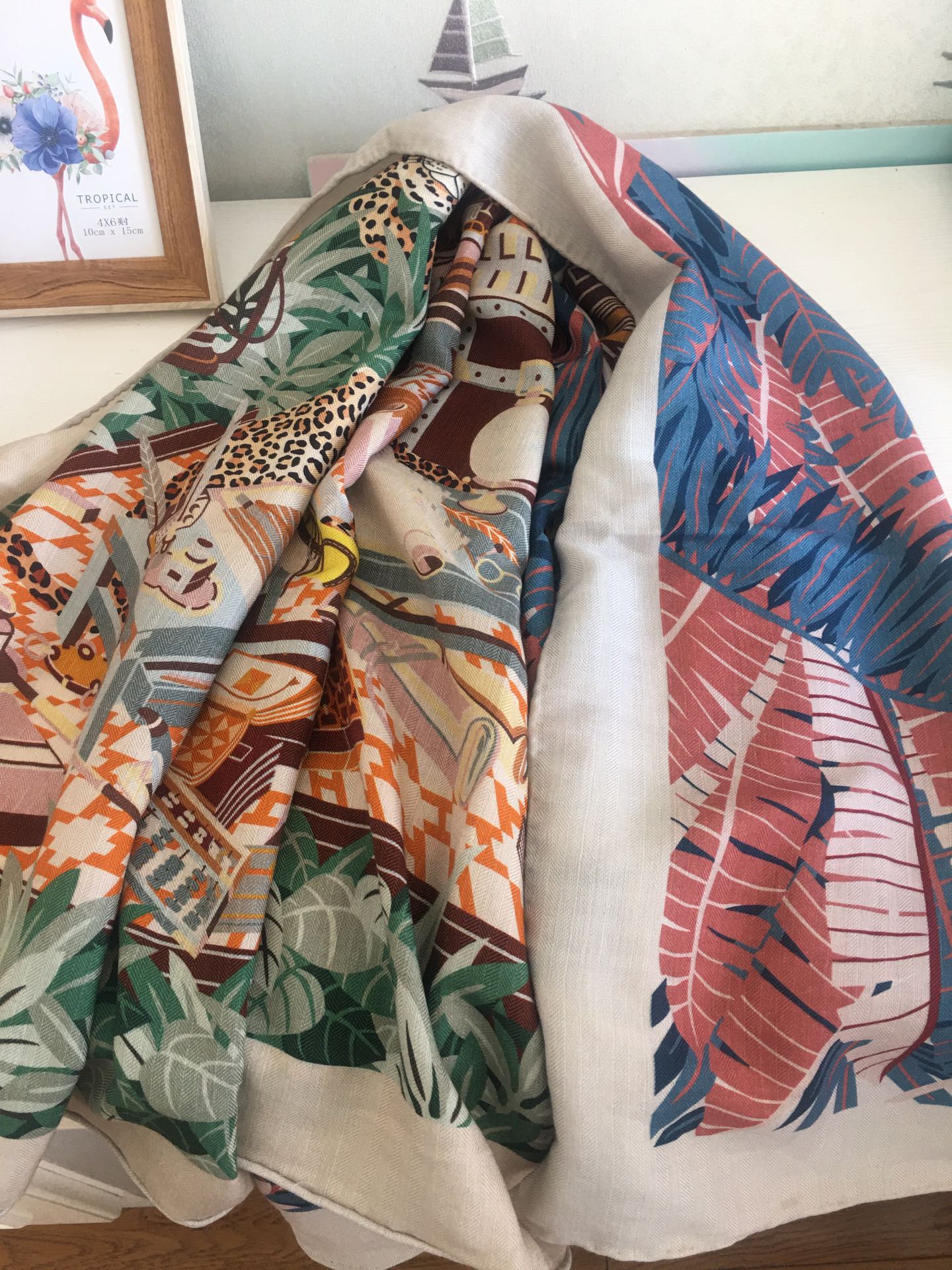 Большой двусторонний шарф Hermes - 136 см - 30 см - Шелк 70 г - Шерсть 12 г