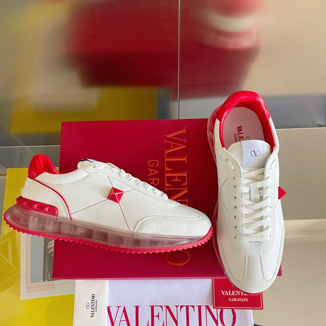 Valentino - Спортивные кроссовки с заклепками - Модель на воздушной подушке - Парный стиль - Красная отделка