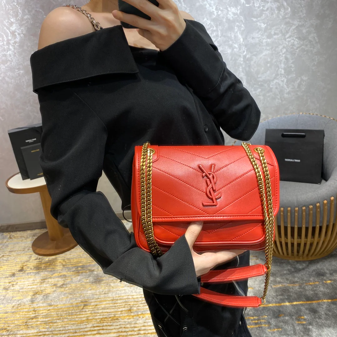 YSL-niki-Red Outfit Sharing